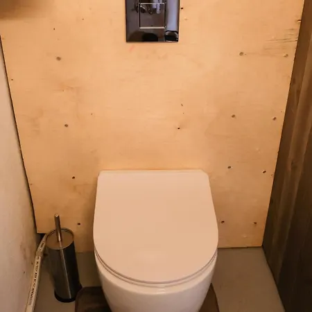 Cosy Basement Room, Bathtub And Sauna With A Stunning View